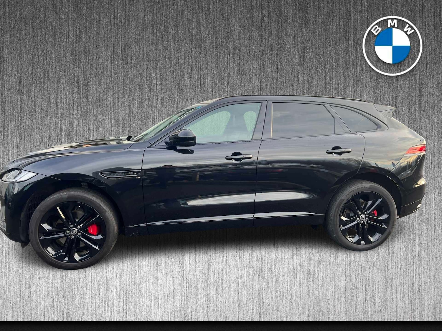 Used Jaguar F-Pace 2024 for sale - 77629339: Photo 2