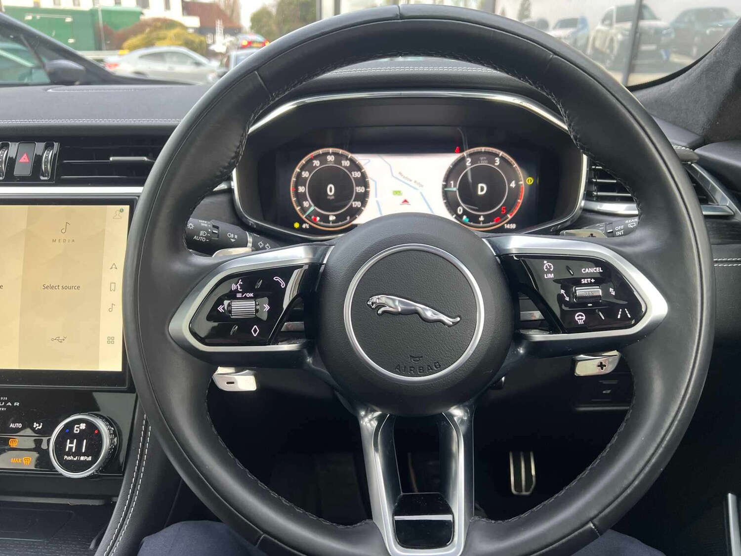 Used Jaguar F-Pace 2024 for sale - 77629339: Photo 26