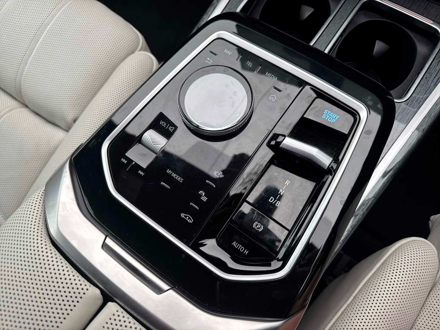 Used BMW i7 2023 for sale - 76762428: Photo 13