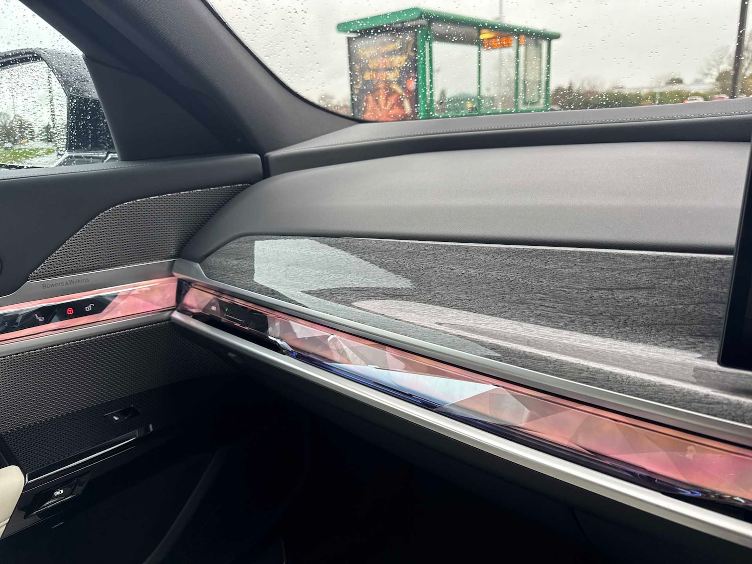 Used BMW i7 2023 for sale - 76762428: Photo 24