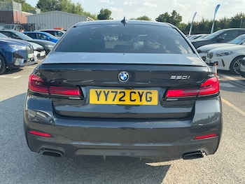 Used BMW 5 Series 2022 for sale - 79115128: Photo