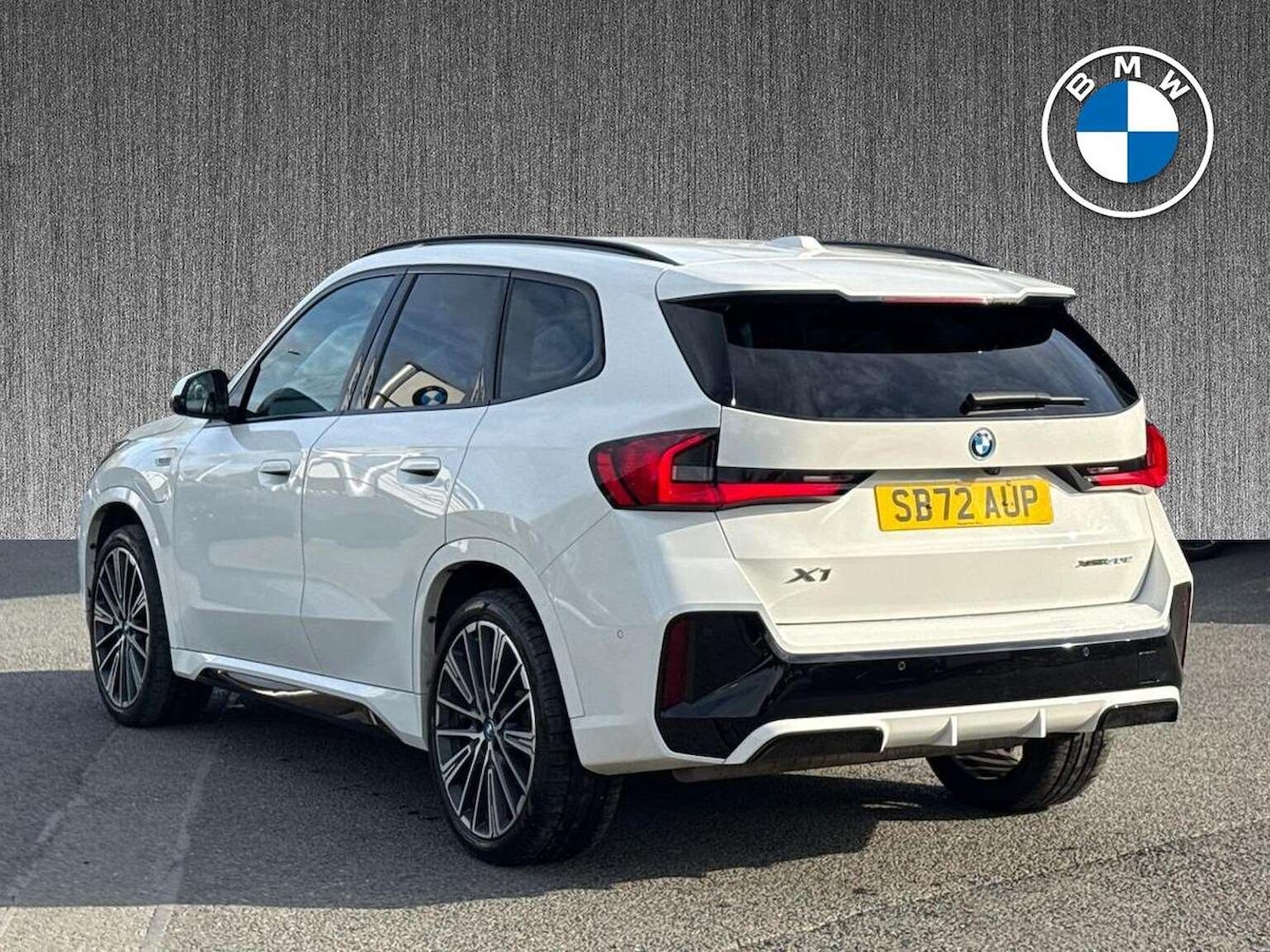 Used BMW X1 2023 for sale - 76596209: Photo 2