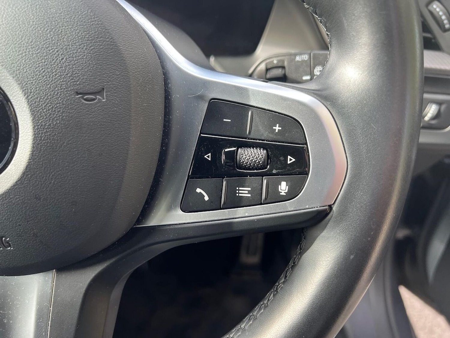 Used BMW 1 Series 2024 for sale - 76392471: Photo 26