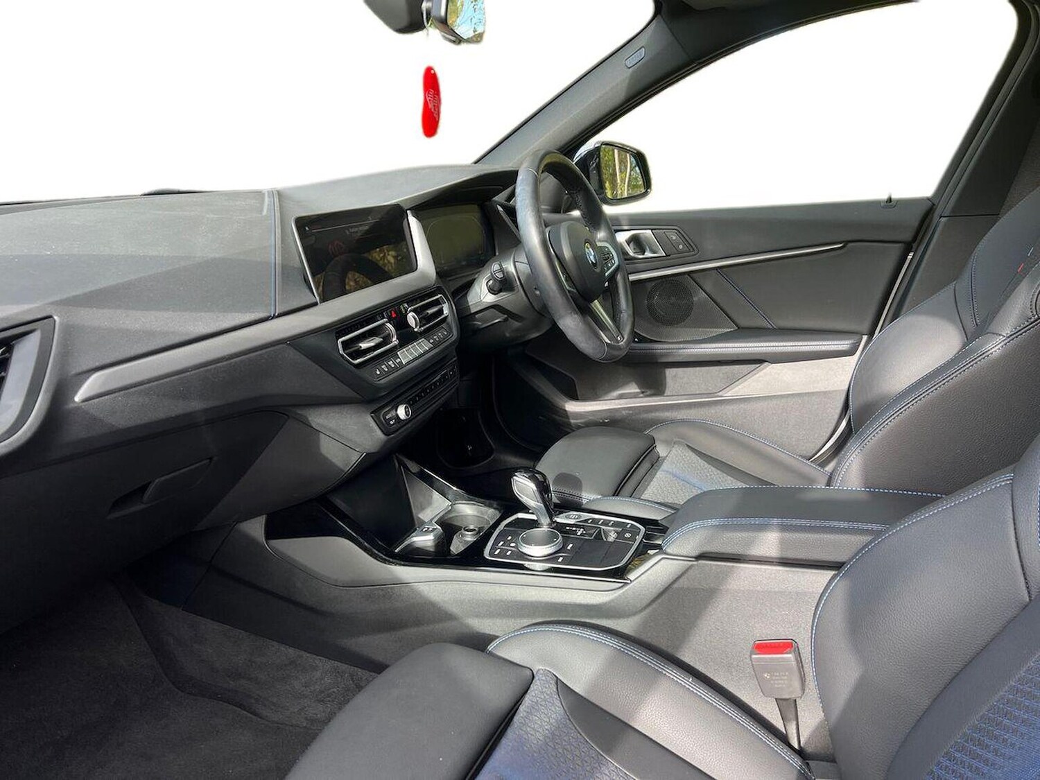 Used BMW 1 Series 2024 for sale - 76392471: Photo 7