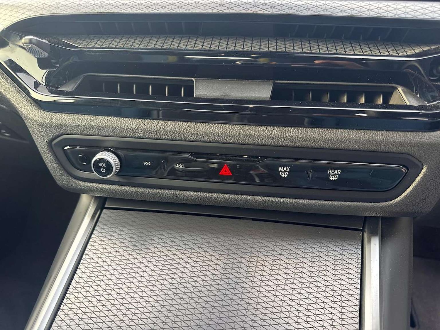 Used BMW M4 2024 for sale - 76596359: Photo 13