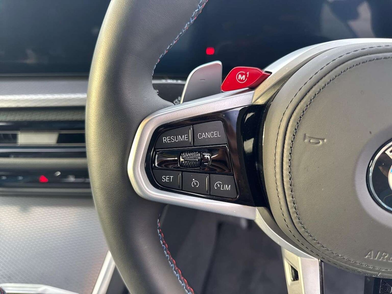 Used BMW M4 2024 for sale - 76596359: Photo 26