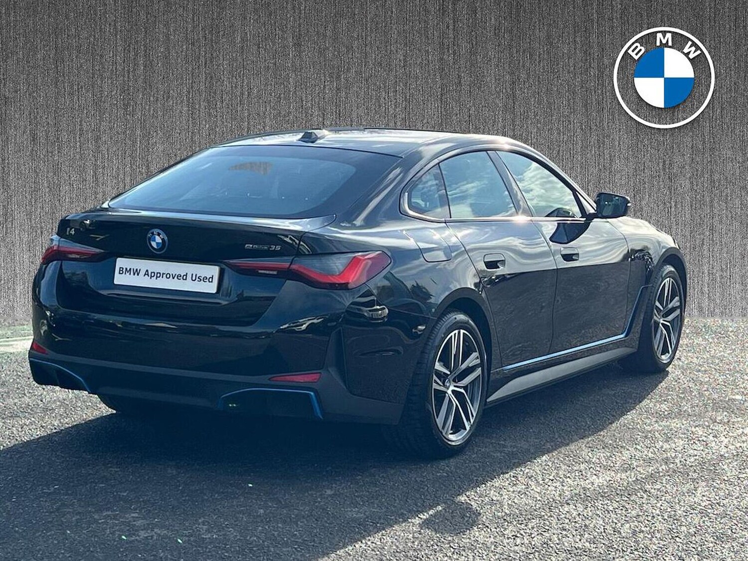 Used BMW i4 2024 for sale - 76478171: Photo 18