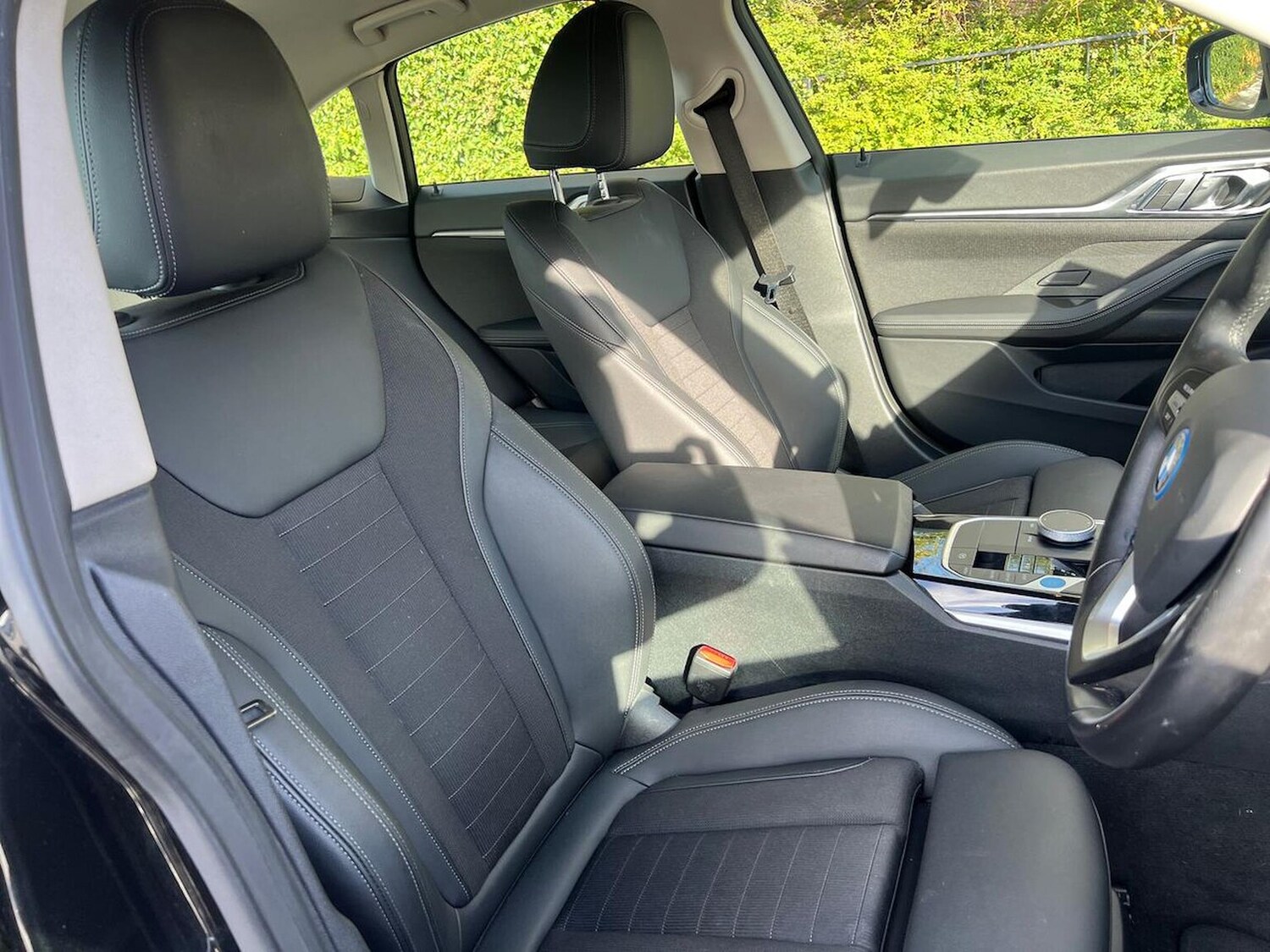 Used BMW i4 2024 for sale - 76478171: Photo 21