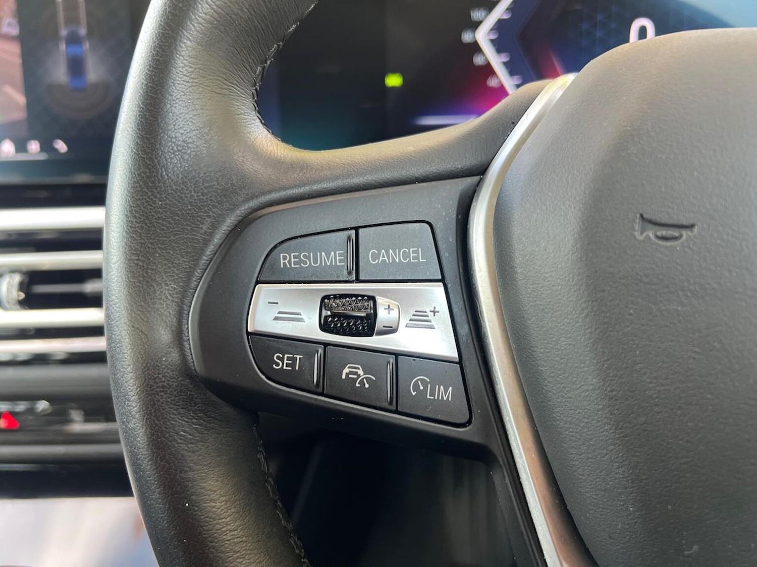 Used BMW i4 2024 for sale - 76478171: Photo 25