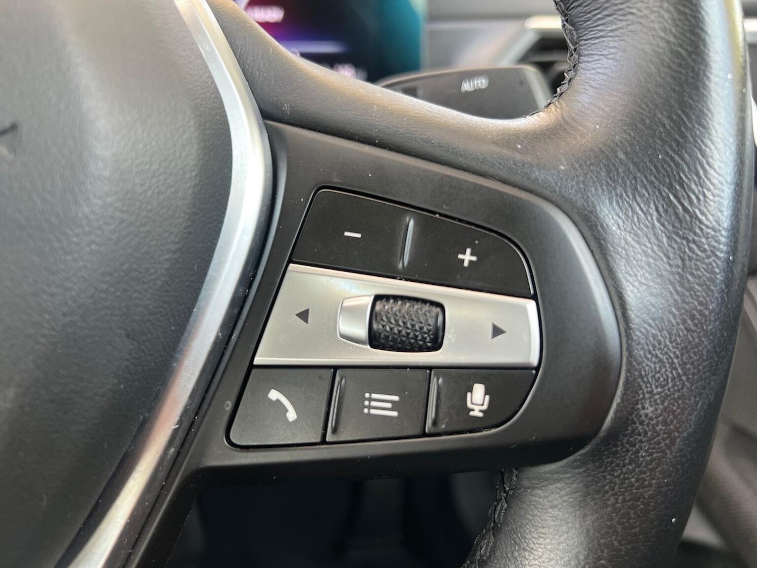 Used BMW i4 2024 for sale - 76478171: Photo 26