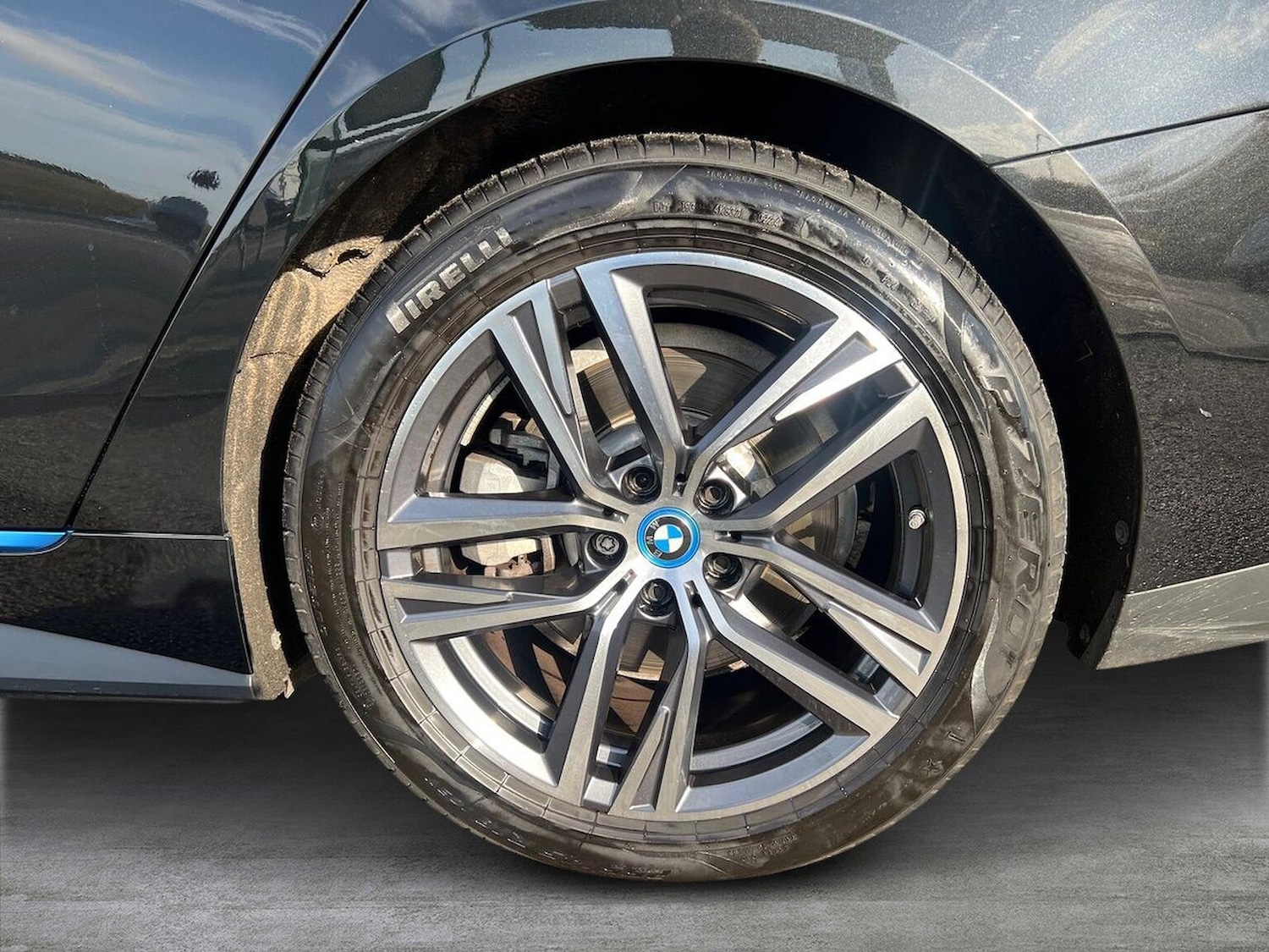 Used BMW i4 2024 for sale - 76478171: Photo 6