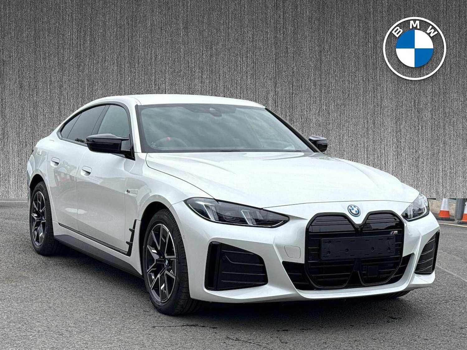 Used BMW i4 2025 for sale - 76157162: Photo 1