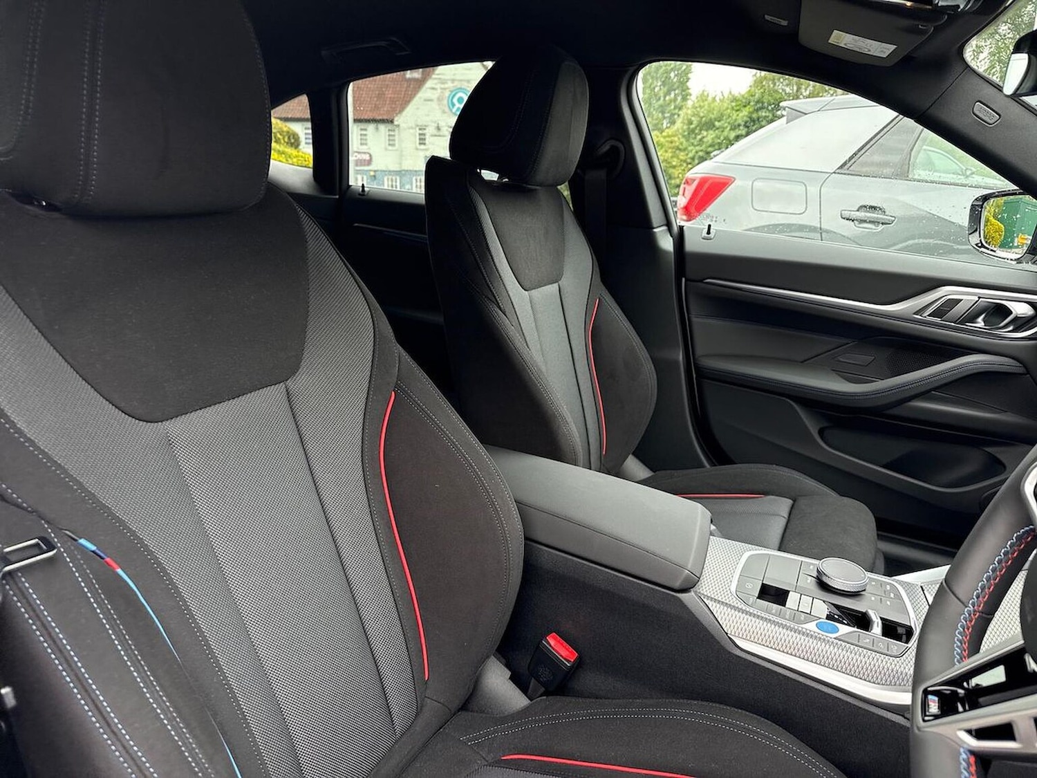 Used BMW i4 2025 for sale - 76157162: Photo 21