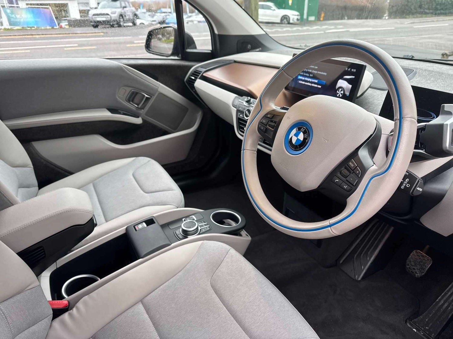 Used BMW i3 2022 for sale - 77750068: Photo 15