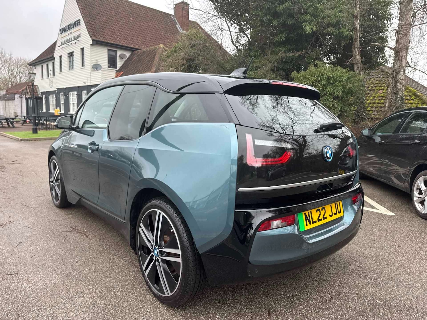 Used BMW i3 2022 for sale - 77750068: Photo 2