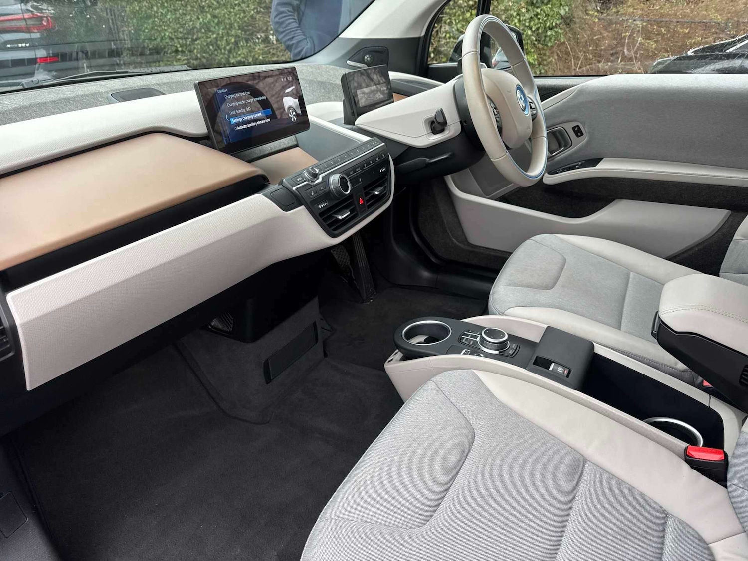 Used BMW i3 2022 for sale - 77750068: Photo 8