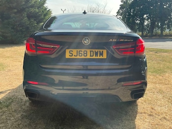 Used BMW X6 2018 for sale - 79320723: Photo