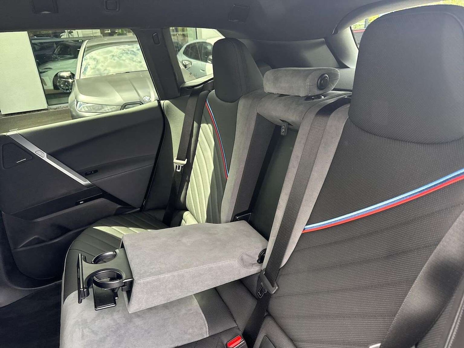 Used BMW iX 2025 for sale - 76596131: Photo 17