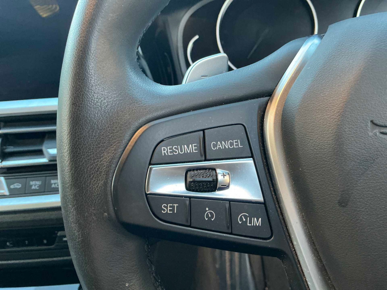 Used BMW 3 Series 2020 for sale - 76919002: Photo 25