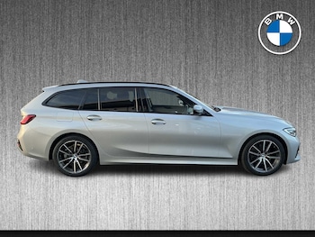 Used BMW 3 Series 2020 for sale - 76919002: Photo