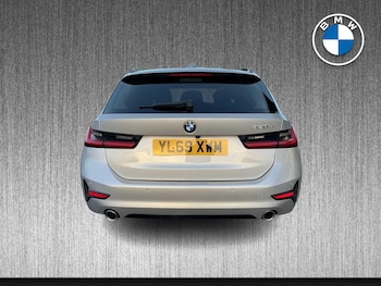 Used BMW 3 Series 2020 for sale - 76919002: Photo