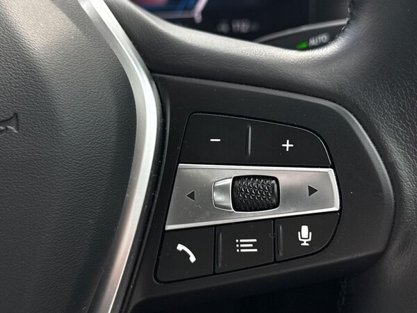 Used BMW i4 2024 for sale - 76281141: Photo 27