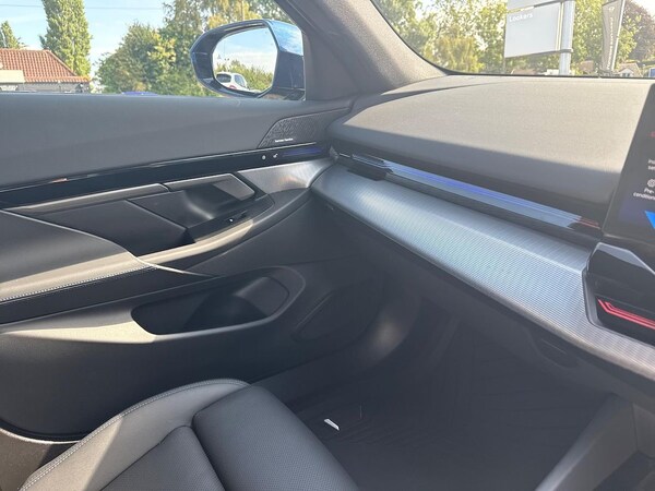 Used BMW 5 Series 2024 for sale - 75556248: Photo 21