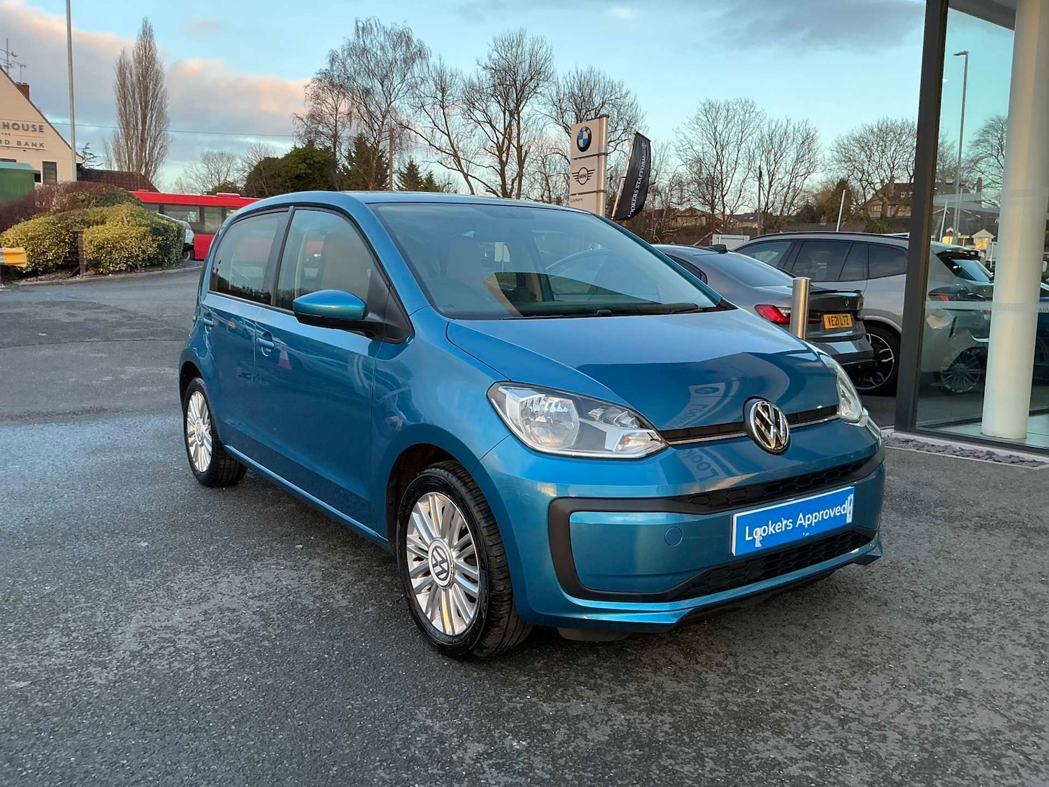 Used Volkswagen up! 2018 for sale - 76897109: Photo 1