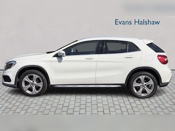 Used Mercedes-Benz GLA 2017 for sale - 79429042: Photo