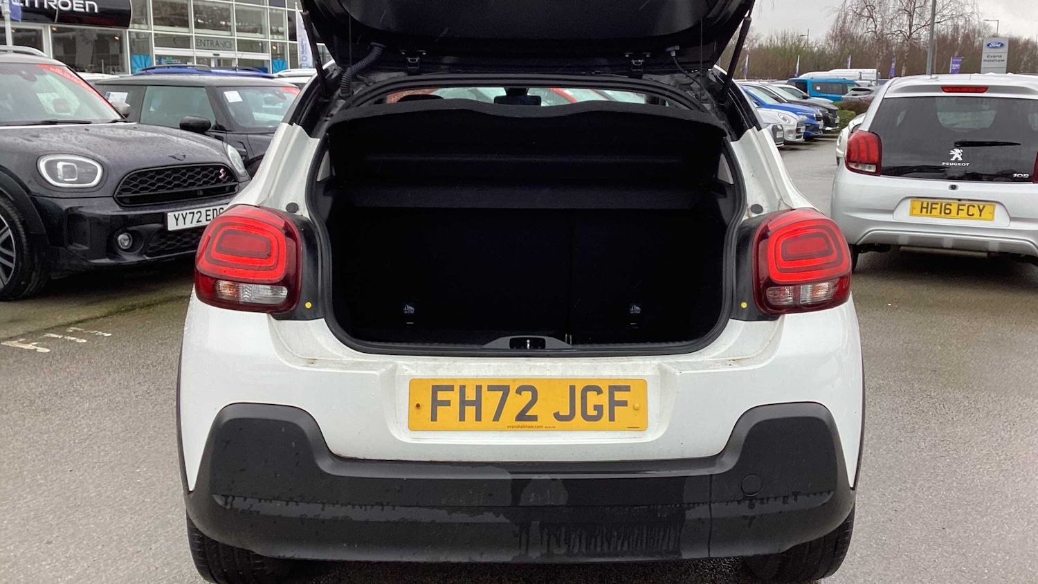 Used Citroen C3 2023 for sale - 77858730: Photo 11