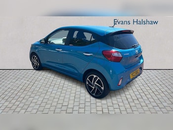 Used Hyundai i10 2023 for sale - 79015036: Photo
