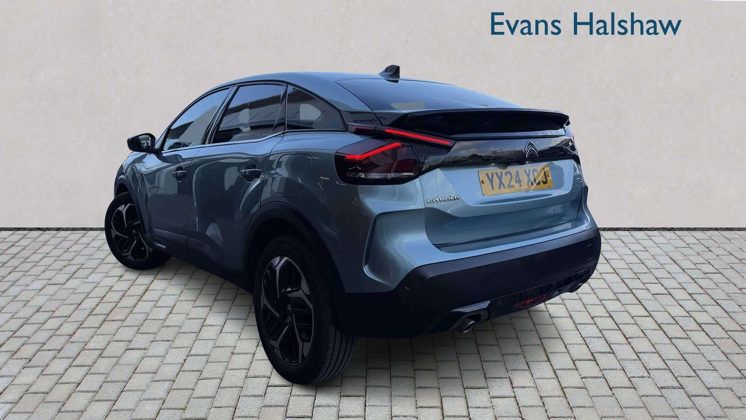 Used Citroen C4 2024 for sale - 78052486: Photo 2