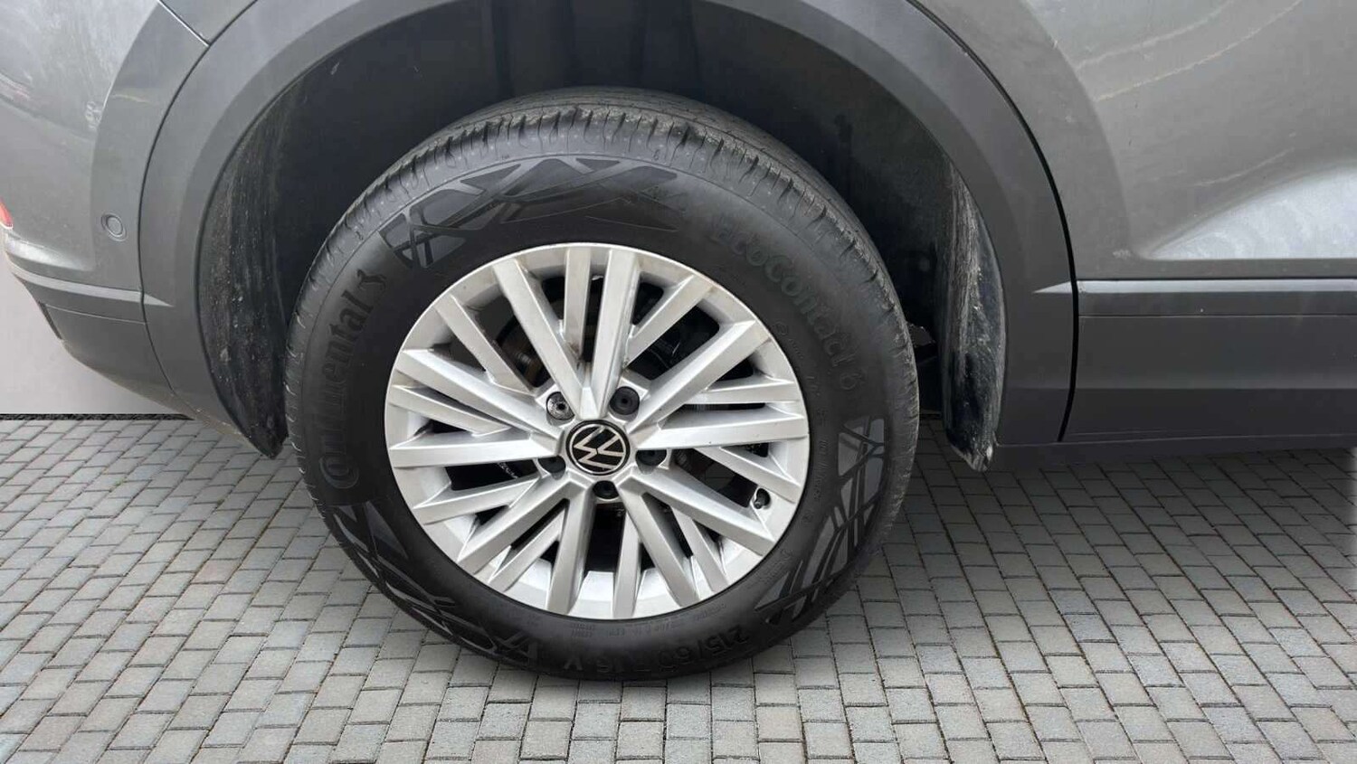 Used Volkswagen T-Roc for sale - 77862176: Photo 13