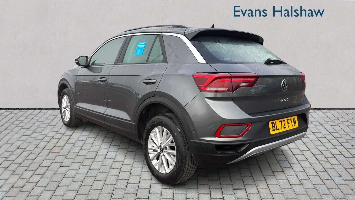 Used Volkswagen T-Roc for sale - 77862176: Photo 7