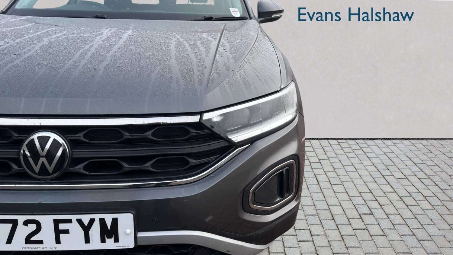 Used Volkswagen T-Roc for sale - 77862176: Photo 9