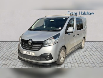 Used Renault Trafic 2018 for sale - 77857461: Photo
