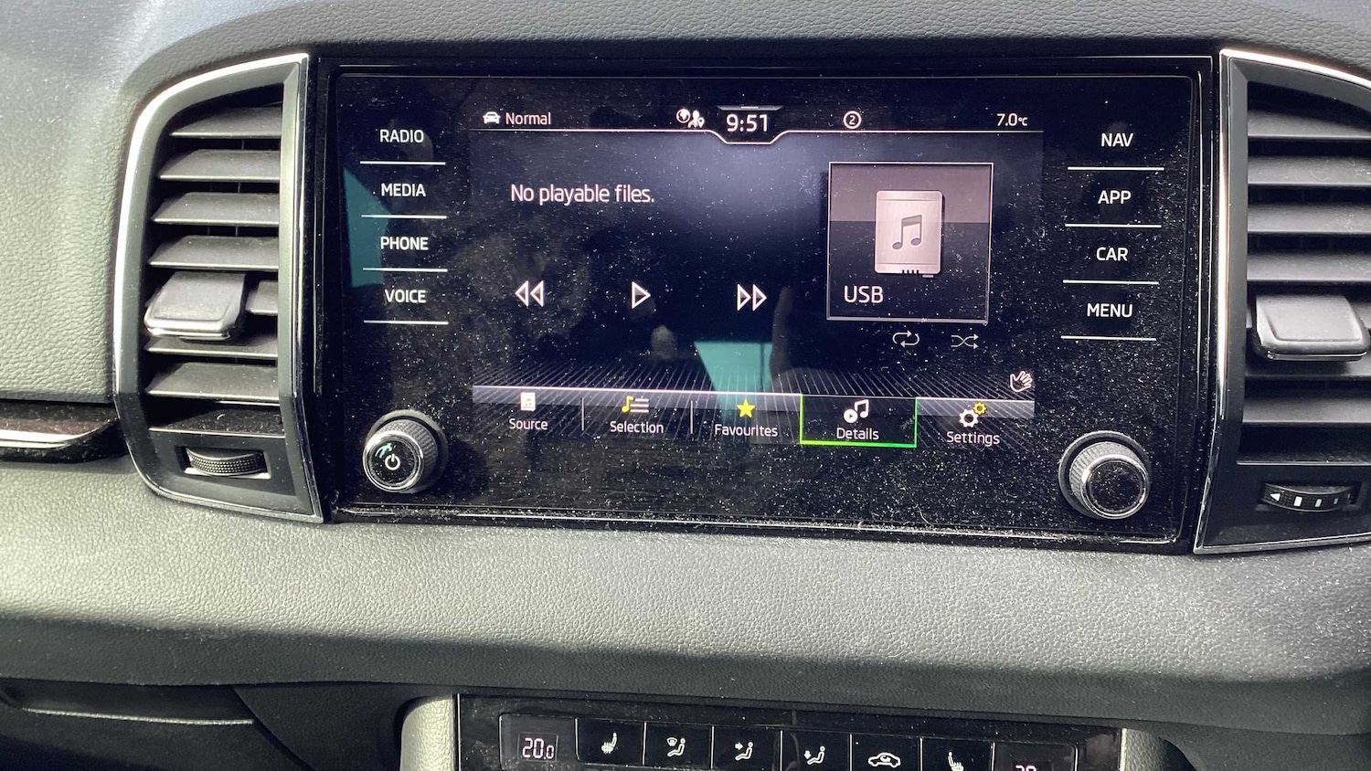 Used Skoda Karoq 2022 for sale - 78024111: Photo 32