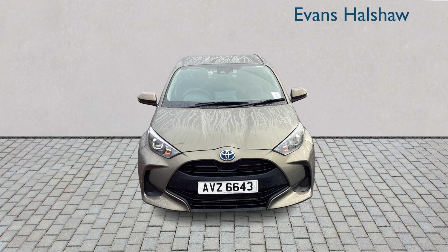 Used Toyota Yaris for sale - 77860562: Photo 2
