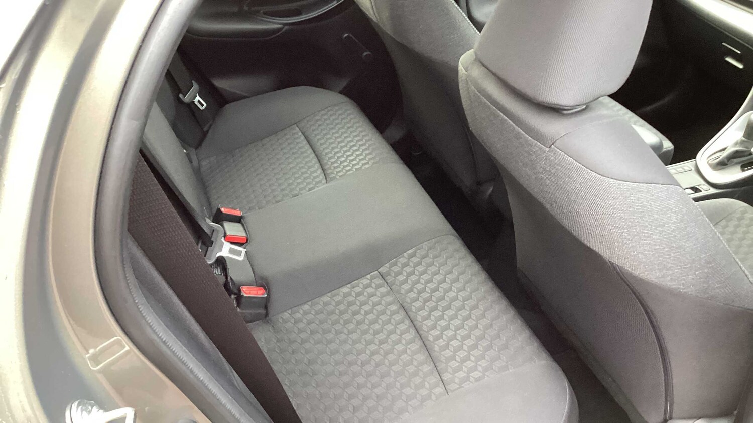 Used Toyota Yaris for sale - 77860562: Photo 24