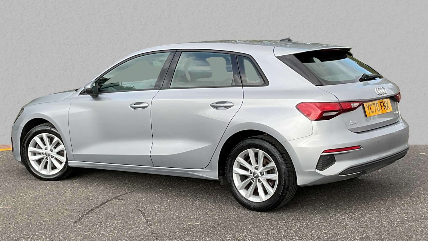 Used Audi A3 2020 for sale - 77928774: Photo 2