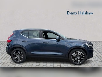 Used Volvo XC40 2022 for sale - 78960981: Photo