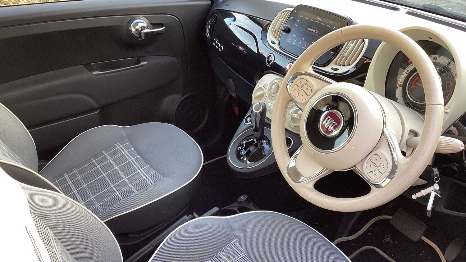 Used Fiat 500 2020 for sale - 77858715: Photo 9