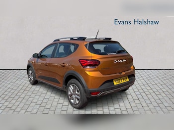 Used Dacia Sandero Stepway 2023 for sale - 79014871: Photo