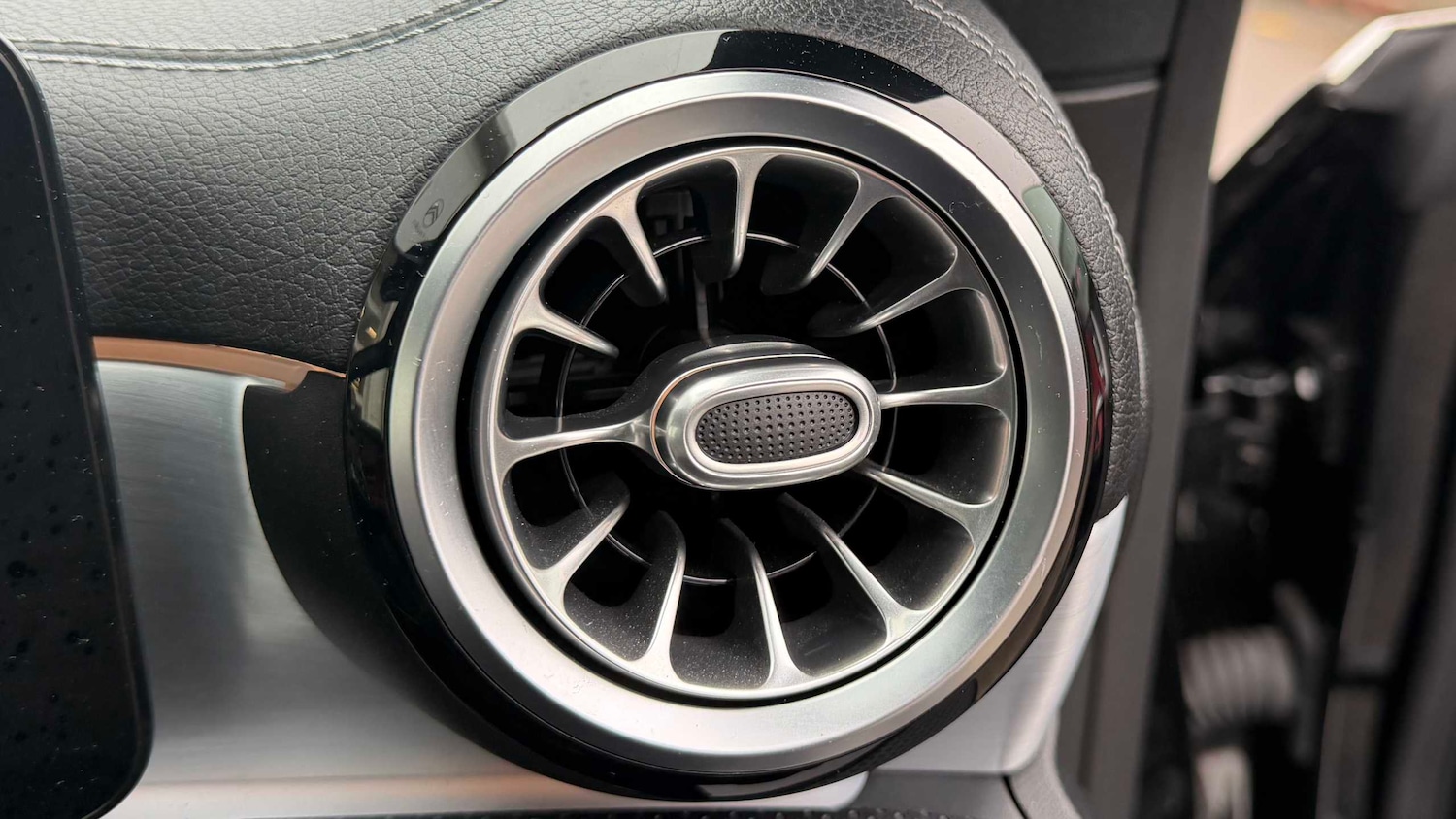 Used Mercedes-Benz CLA for sale - 77858195: Photo 29