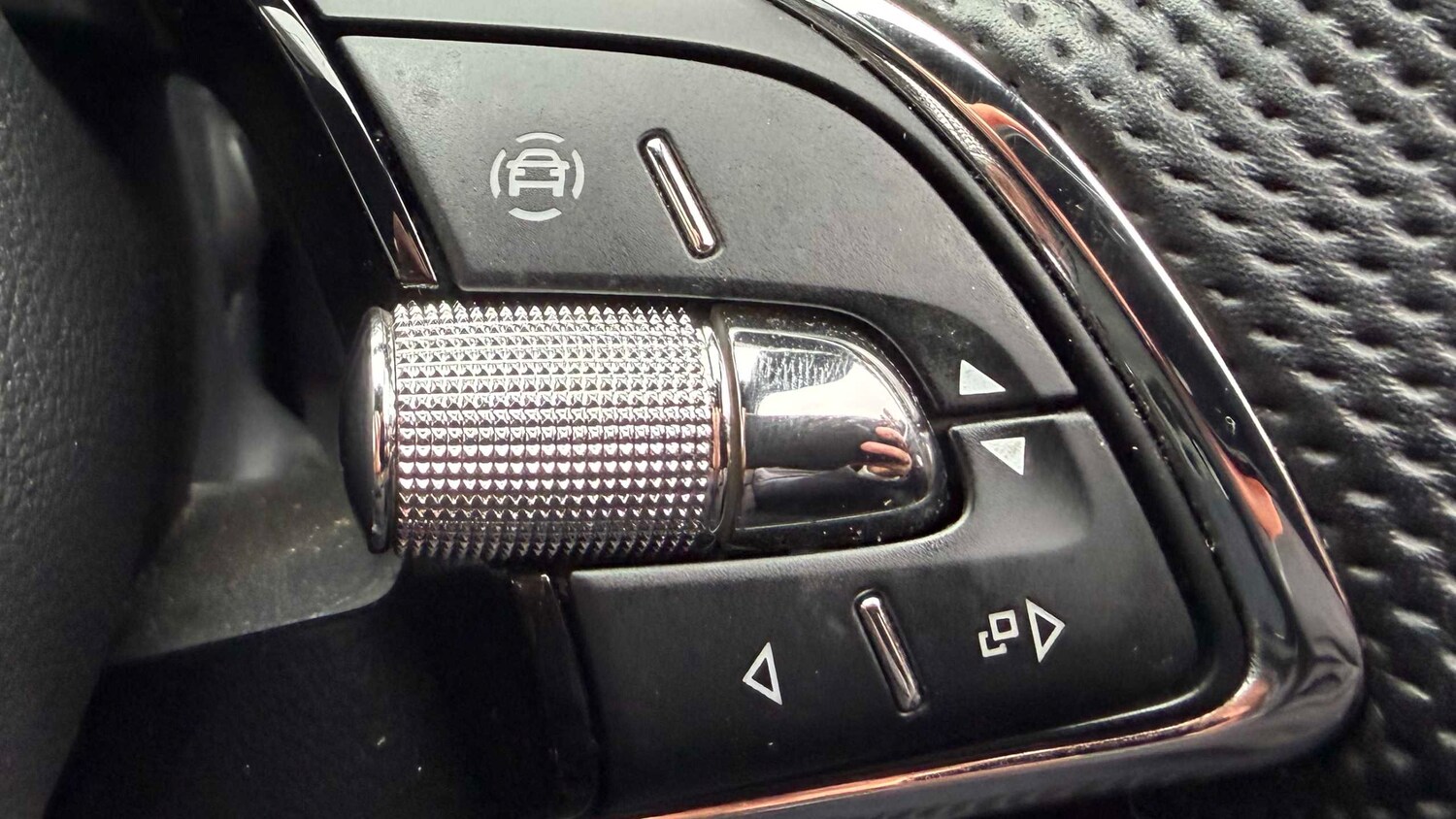 Used Skoda Karoq 2023 for sale - 77858526: Photo 24