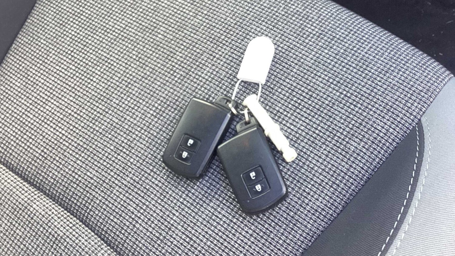 Used Toyota Yaris for sale - 77856993: Photo 17