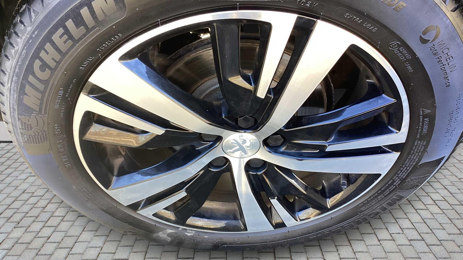 Used Peugeot 3008 2023 for sale - 77858898: Photo 9