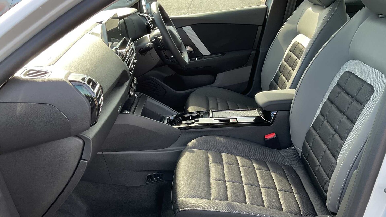 Used Citroen C4 2025 for sale - 77856429: Photo 13