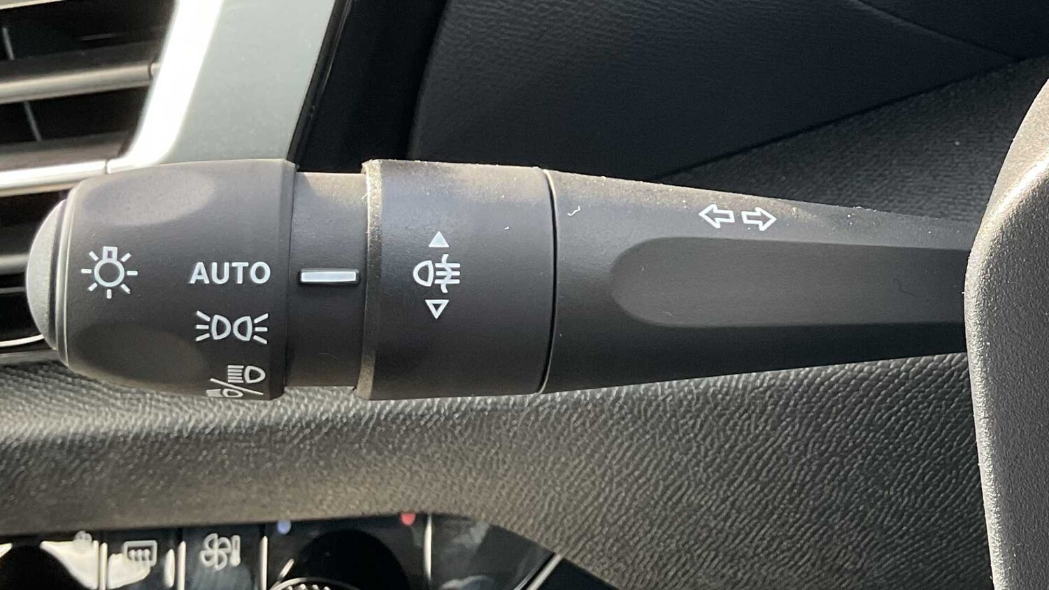 Used Citroen C4 2025 for sale - 77856429: Photo 21