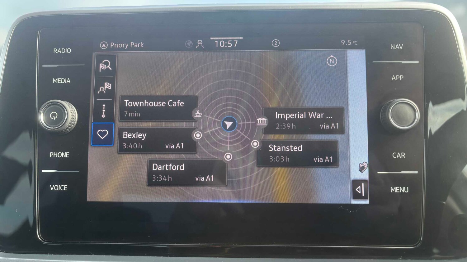 Used Volkswagen T-Roc for sale - 77861389: Photo 14